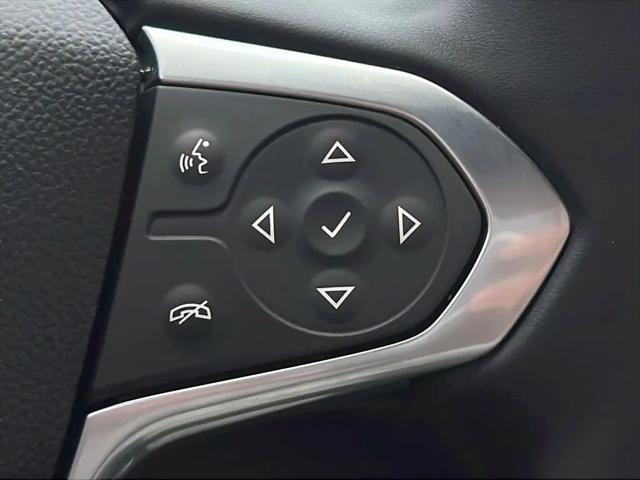 2023 Chevrolet Traverse FWD LT Cloth