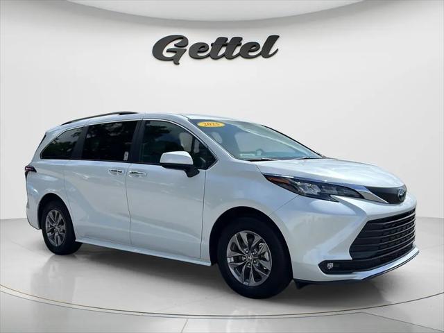 2025 Toyota Sienna XLE