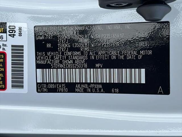 2025 Toyota Sienna XLE