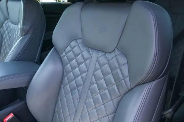 2023 Audi SQ5 Premium Plus TFSI quattro Tiptronic