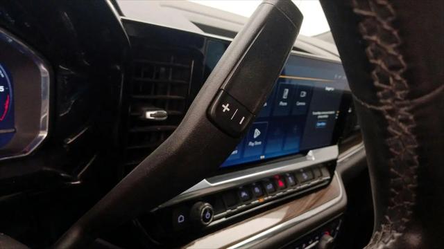 2023 Chevrolet Silverado 1500 4WD Crew Cab Short Bed RST