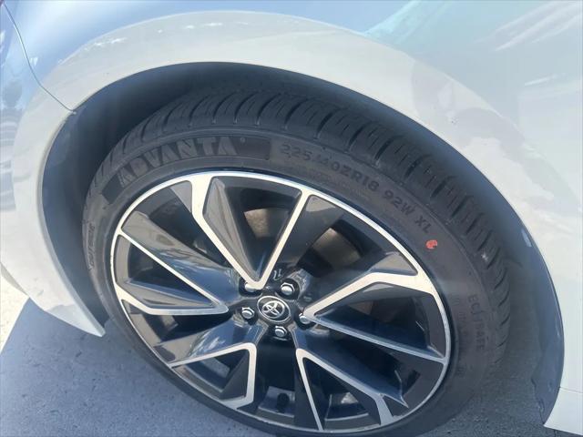 2022 Toyota Corolla SE 6MT