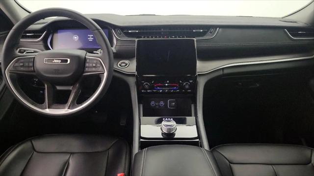 2023 Jeep Grand Cherokee Limited 4x2