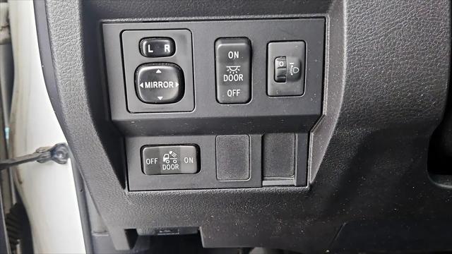 2015 Toyota Tundra SR 4.6L V8