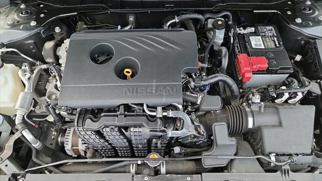 2020 Nissan Altima SR FWD