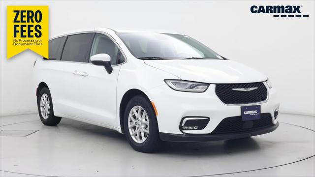 2023 Chrysler Pacifica Touring L for sale in Palmdale, CA