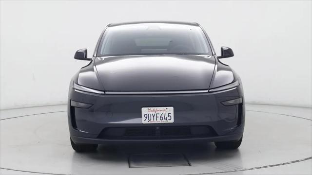 2026 Tesla Model Y Premium Rear-Wheel Drive