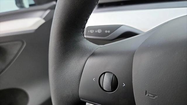 2025 Tesla Model Y Performance Dual Motor All-Wheel Drive