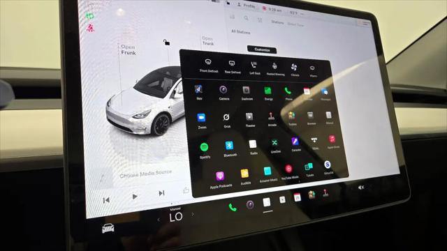 2025 Tesla Model Y Performance Dual Motor All-Wheel Drive