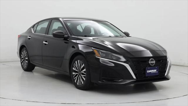 2024 Nissan Altima SV FWD for sale in Kentwood, MI