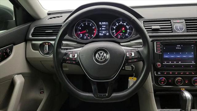 2016 Volkswagen Passat 1.8T SE