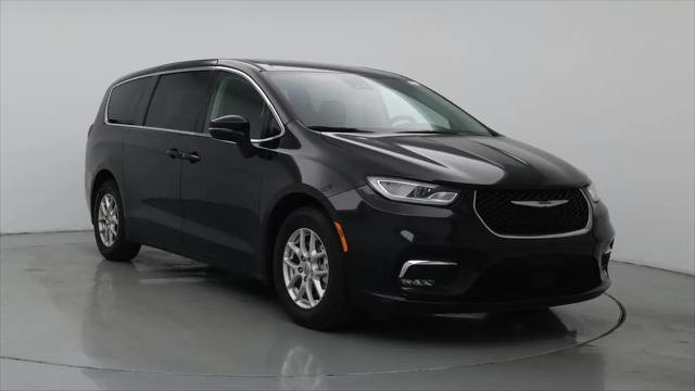 2023 Chrysler Pacifica Touring L for sale in Tolleson, AZ