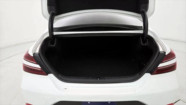 2022 Genesis G70 2.0T RWD