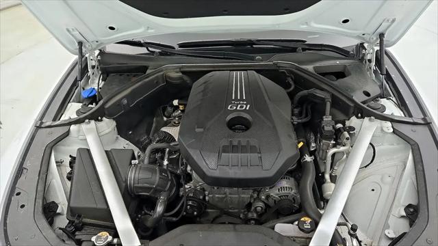 2022 Genesis G70 2.0T RWD