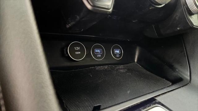 2022 Genesis G70 2.0T RWD