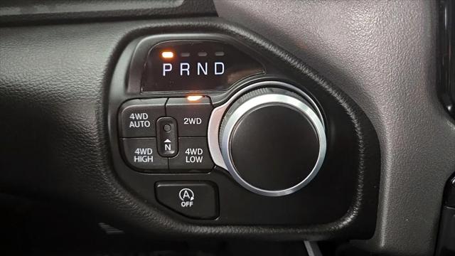 2023 Ram 1500 Big Horn Crew Cab 4x4 5'7" Box