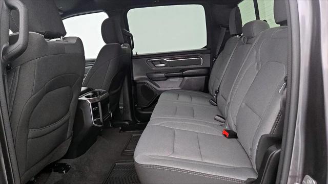 2023 Ram 1500 Big Horn Crew Cab 4x4 5'7" Box