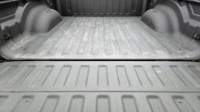 2023 Ram 1500 Big Horn Crew Cab 4x4 5'7" Box