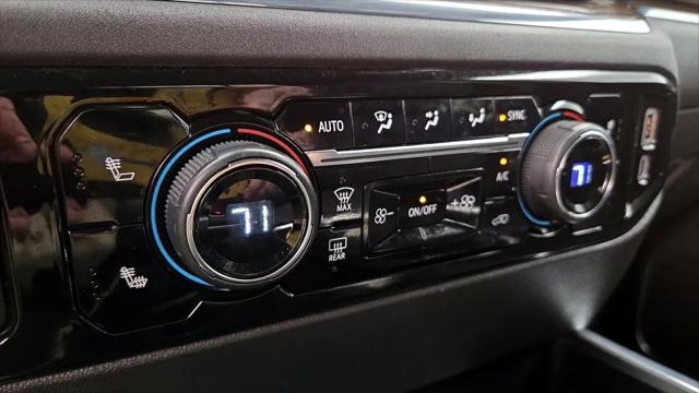 2023 Chevrolet Silverado 1500 4WD Crew Cab Short Bed LT Trail Boss