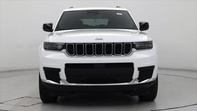 2024 Jeep Grand Cherokee L Laredo 4x2