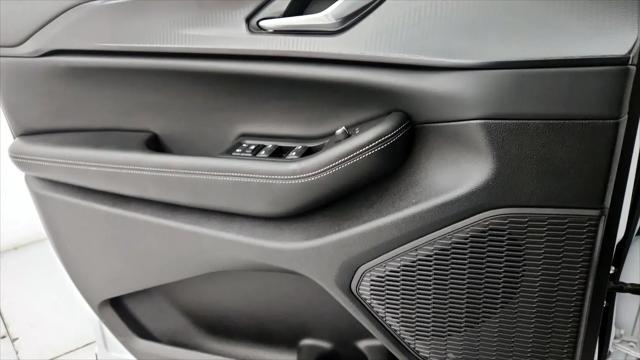 2024 Jeep Grand Cherokee L Laredo 4x2