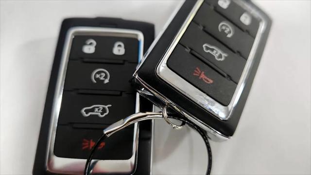 2024 Jeep Grand Cherokee L Laredo 4x2