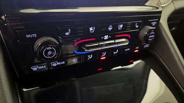 2023 Jeep Grand Cherokee 30th Anniversary
