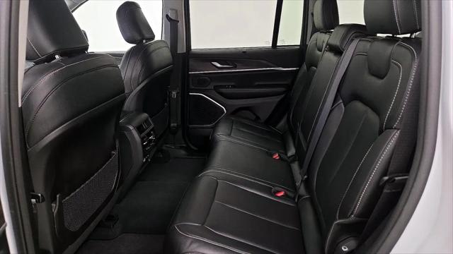 2023 Jeep Grand Cherokee 30th Anniversary