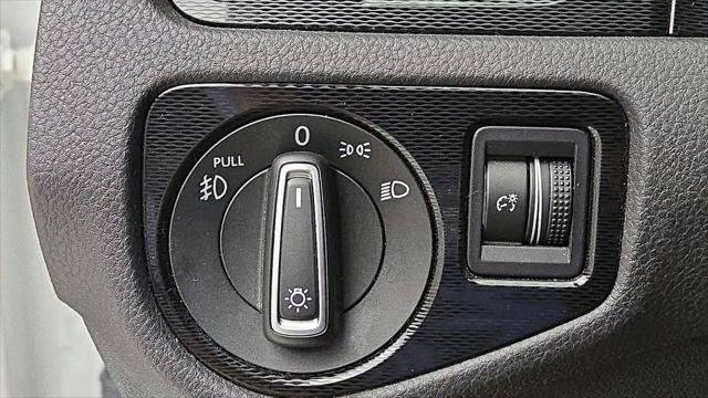 2017 Volkswagen Golf GTI S 4-Door