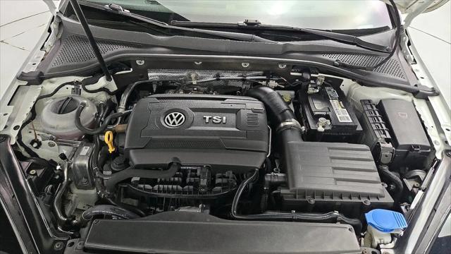 2017 Volkswagen Golf GTI S 4-Door