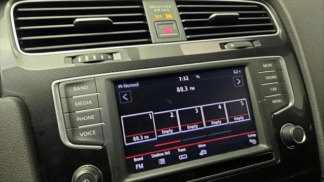 2017 Volkswagen Golf GTI S 4-Door