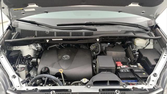 2020 Toyota Sienna SE