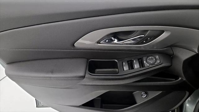 2023 Chevrolet Traverse FWD LT Cloth