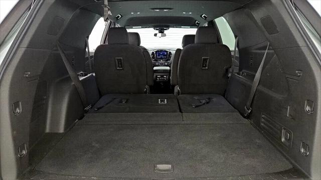 2023 Chevrolet Traverse FWD LT Cloth