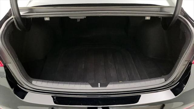 2022 Kia K5 EX