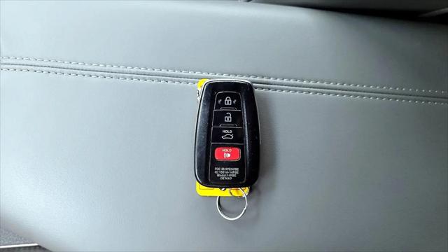 2019 Toyota Avalon XSE