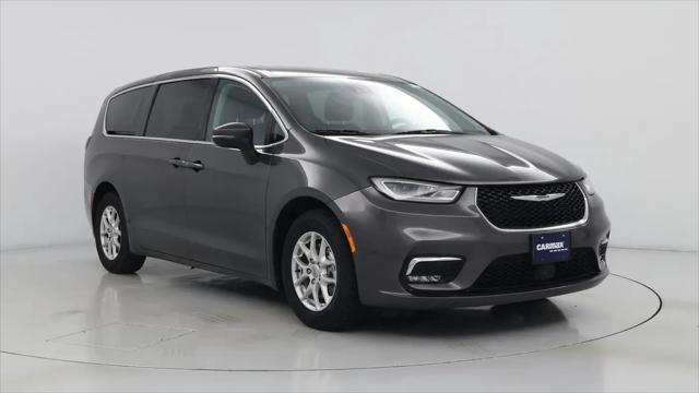 2023 Chrysler Pacifica Touring L for sale in Glen Allen, VA
