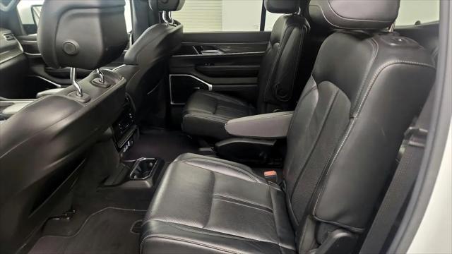 2022 Jeep Wagoneer Series II 4x4