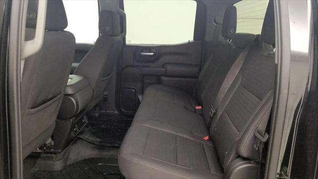 2022 Chevrolet Silverado 1500 4WD Crew Cab Short Bed Custom
