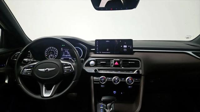 2022 Genesis G70 2.0T RWD