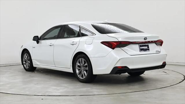 2020 Toyota Avalon Hybrid XLE