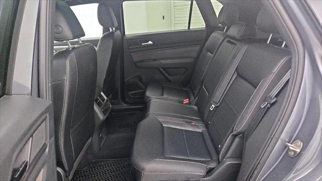2022 Volkswagen Atlas Cross Sport 2.0T SE w/Technology