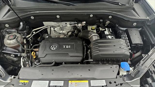 2022 Volkswagen Atlas Cross Sport 2.0T SE w/Technology