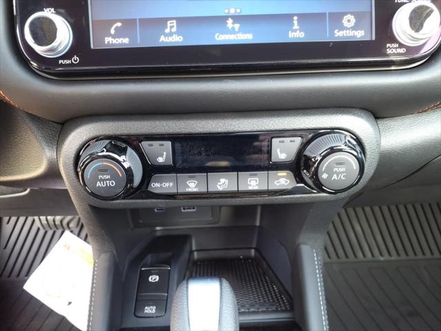 2023 Nissan Kicks SR Xtronic CVT