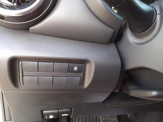 2023 Nissan Kicks SR Xtronic CVT
