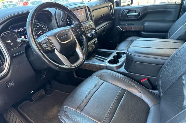 2023 GMC Sierra 3500HD 4WD Crew Cab Standard Bed Denali