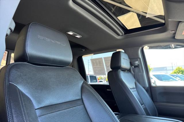 2023 GMC Sierra 3500HD 4WD Crew Cab Standard Bed Denali