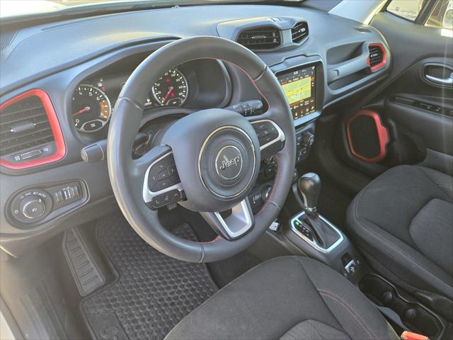 2023 Jeep Renegade Trailhawk 4x4