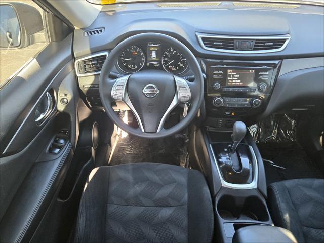2016 Nissan Rogue Unknown