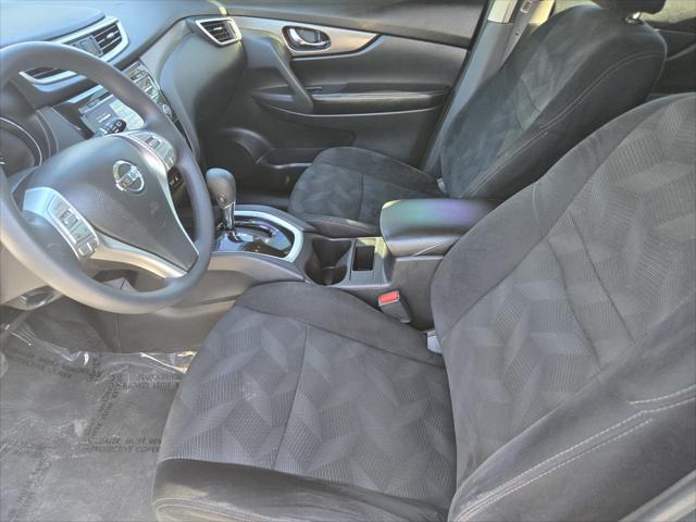 2016 Nissan Rogue Unknown